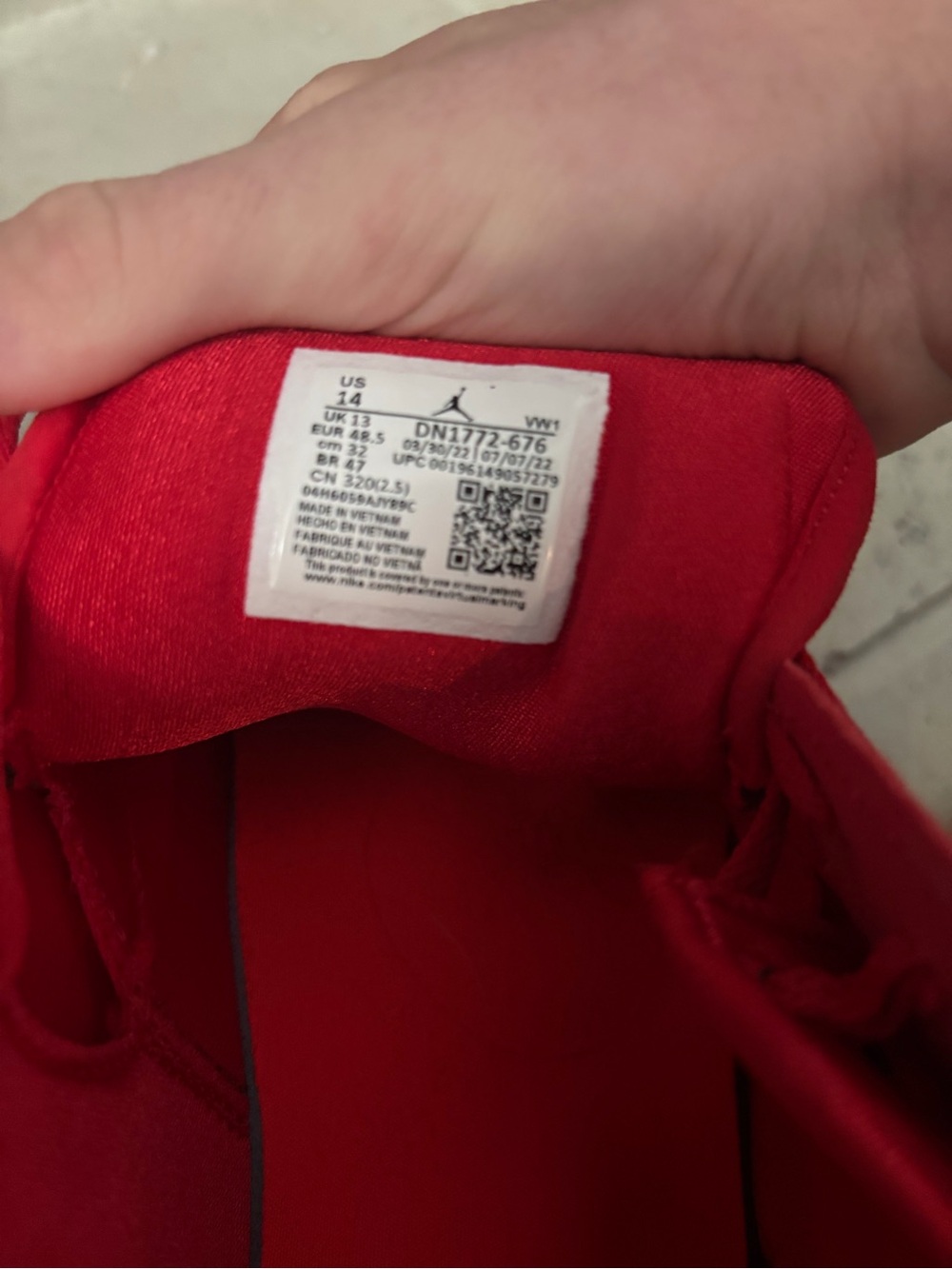 Jordan Men's All-Red Low-Top Athletic Basketball Shoes - Picture 5 of 5